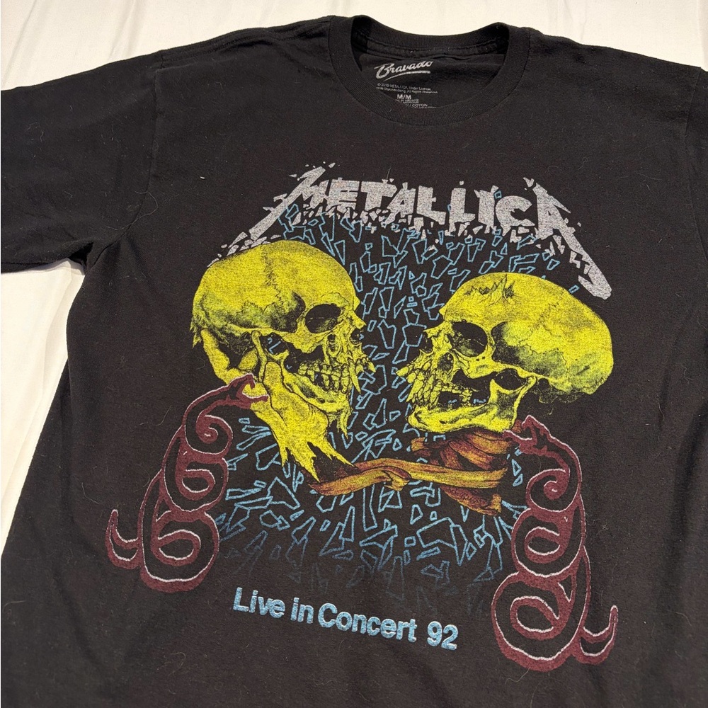 Metallica shirt medium